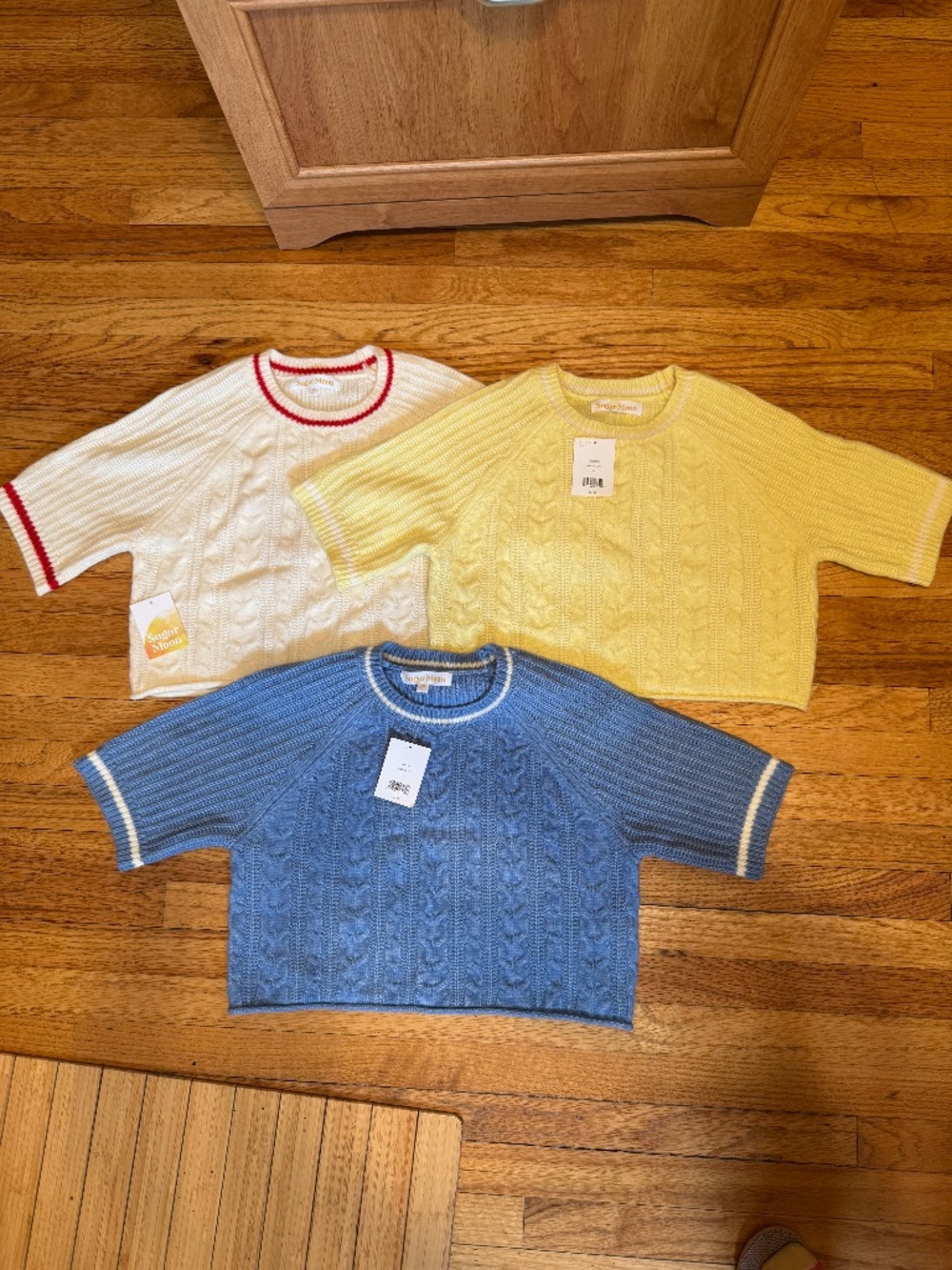 Lot of 3 Junior's Cropped Sweaters Tops-XS